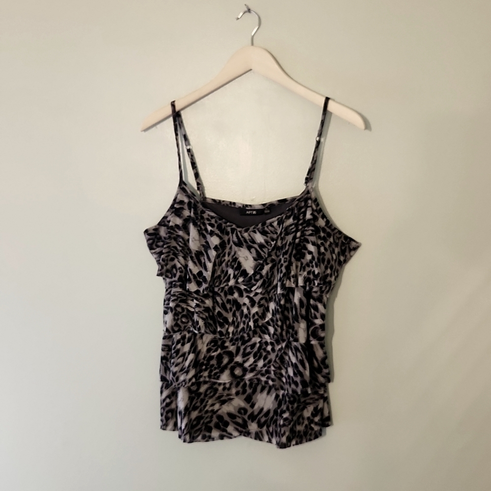 Apt. 9 grey & black Leopard Print, Adjustable Strap Camisole Sweetheart Neckline